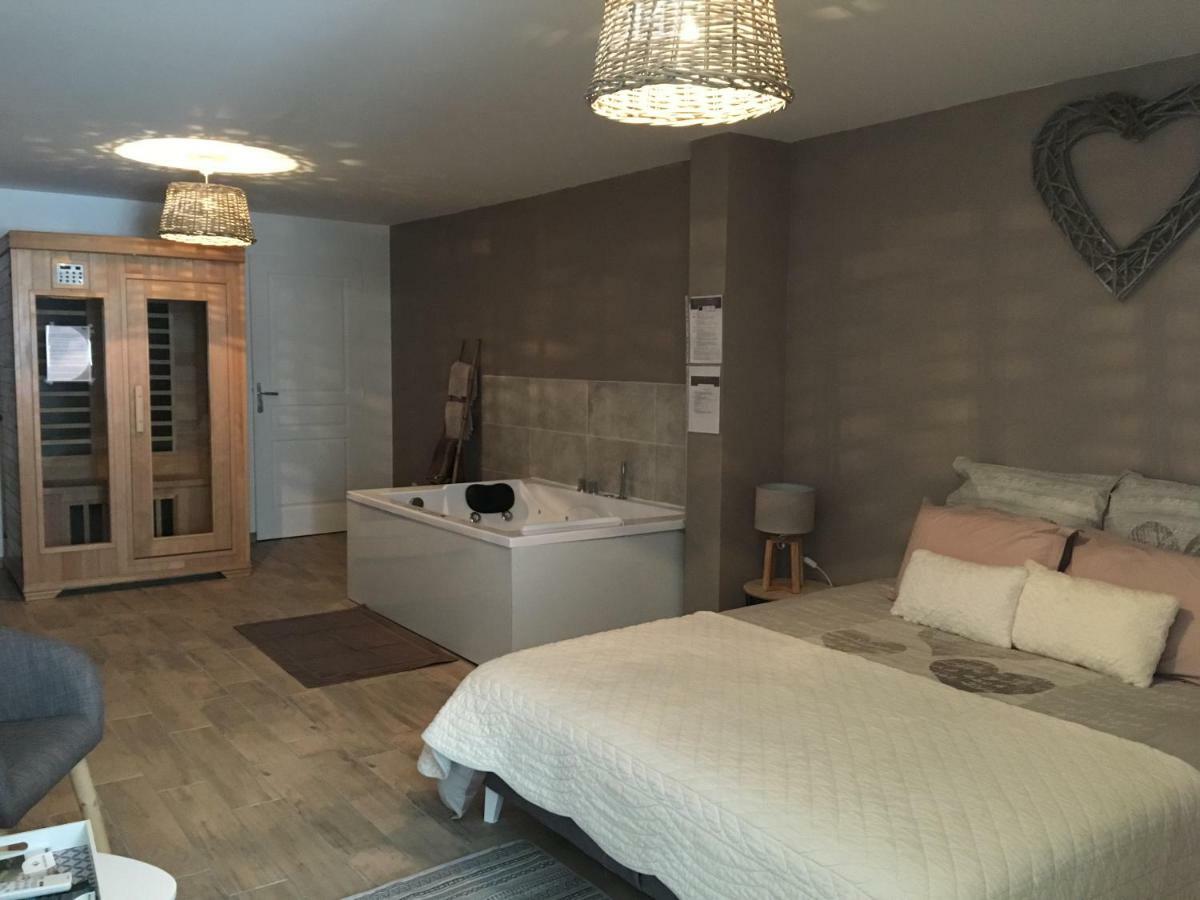 Au P'Tit Grain De Sable Villa Крот Екстериор снимка