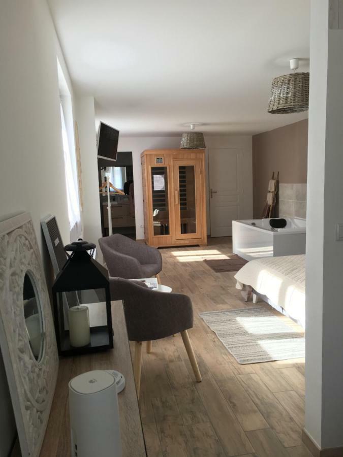 Au P'Tit Grain De Sable Villa Крот Екстериор снимка